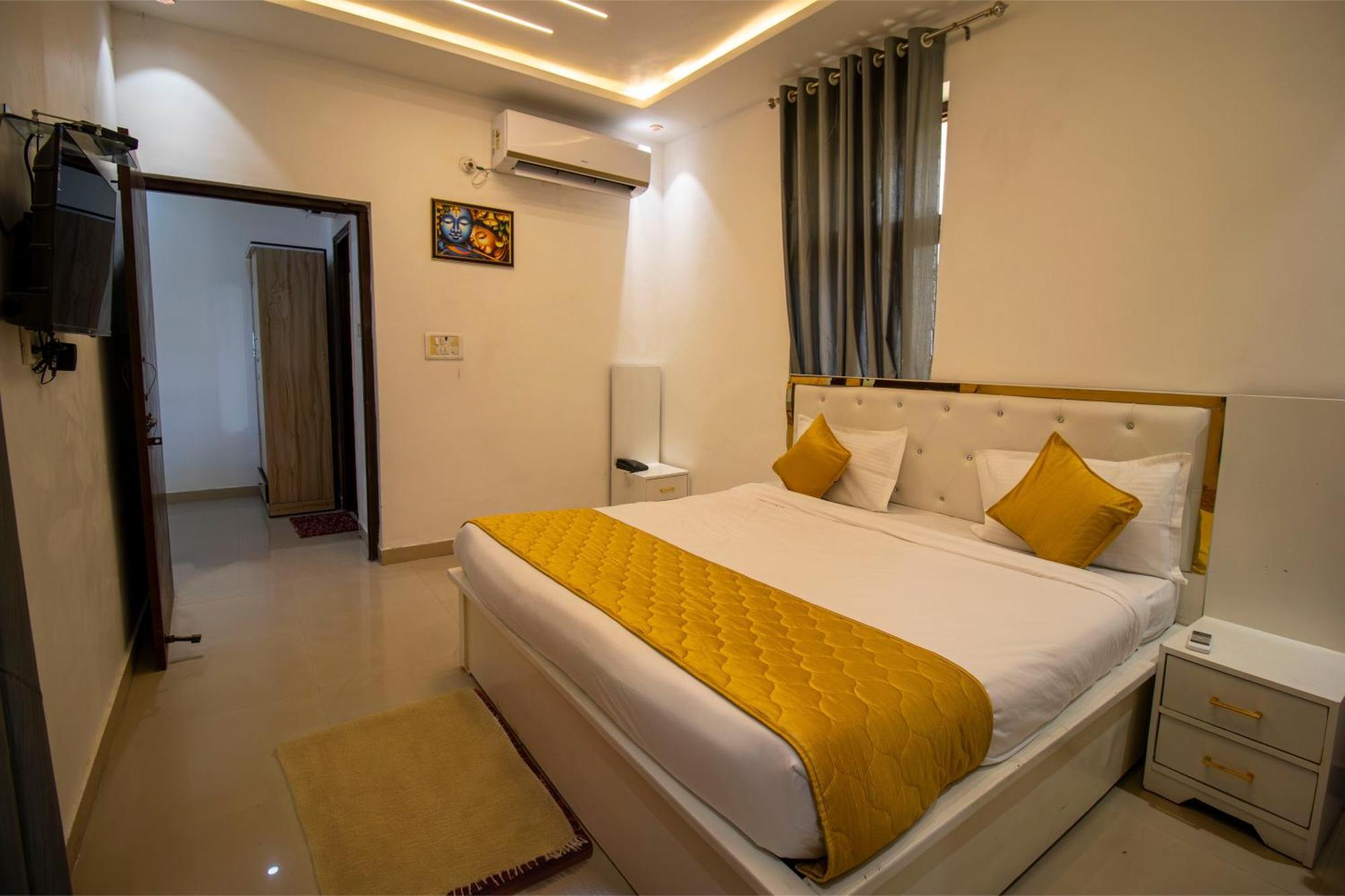 Elegance Resort Vrindávan Kültér fotó