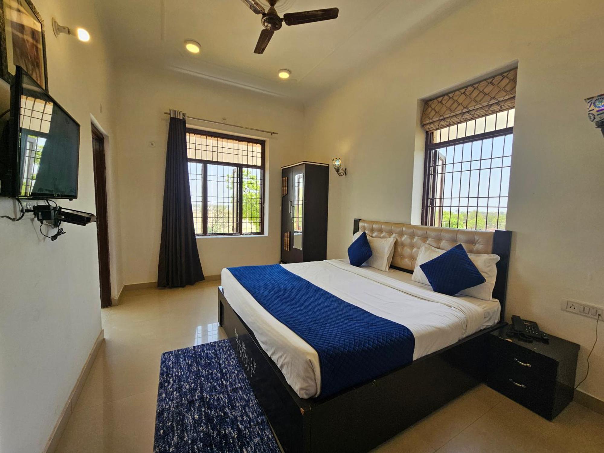 Elegance Resort Vrindávan Kültér fotó